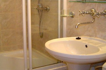 Lenkija Privát Wisła, Eksterjeras